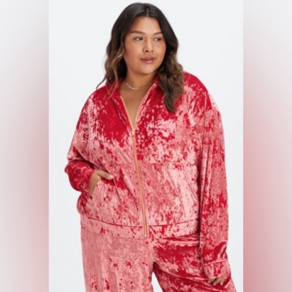 Fabletics Pink Velour Zip Up Hoodie - Picture 2 of 11